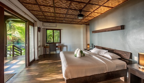 C1 Beach Front Bungalow (Ground Flr)