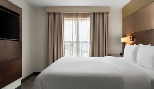 Suite, 1 Bedroom (Mobility Accessible, Tub)