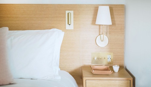 1 King Bed - La Vue