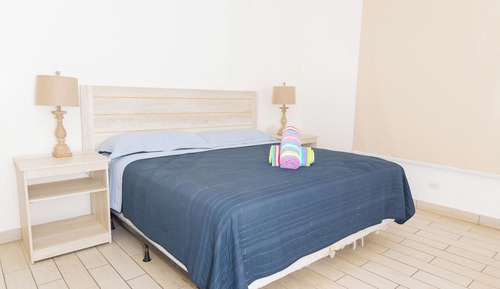 Family Apartment, 2 Bedrooms, Partial Ocean View