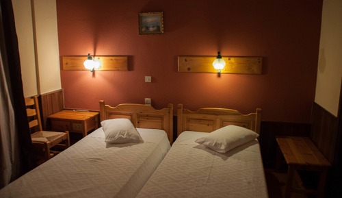 Classic Twin Room, 2 Twin Beds, Ground Floor