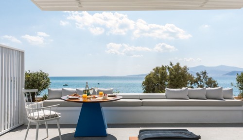Superior Suite, 1 Double Bed, Hot Tub, Sea View