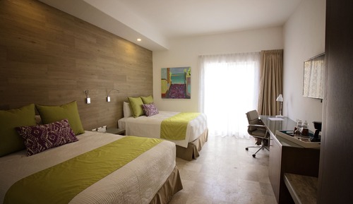 Standard Room, 2 Double Beds
