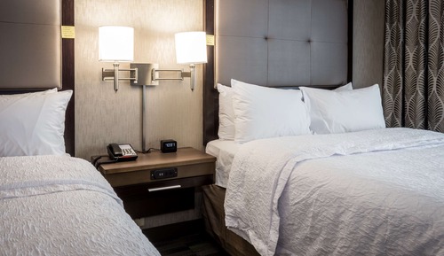 Room, 2 Queen Beds, Accessible, Non Smoking