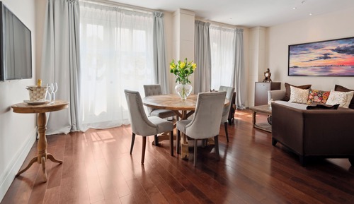 Presidential Suite, 1 King Bed, Jetted Tub