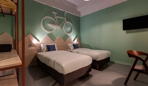 Double Room (Internal)