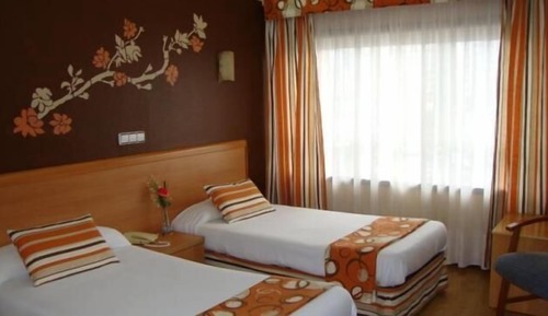 Economy Double or Twin Room