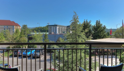 Room, 1 King Bed with Sofa bed, Non Smoking, Mountain View (Balcony)