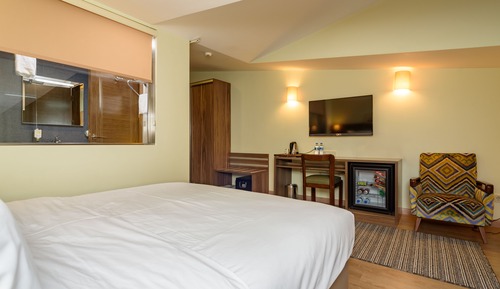 Deluxe Double Room, Balcony, City View