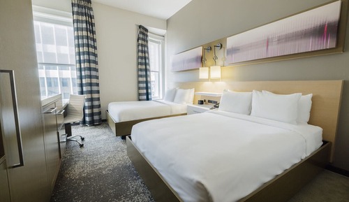 Deluxe Room, 2 Queen Beds, Accessible, Non Smoking