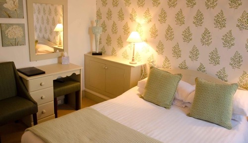 Classic Double Room