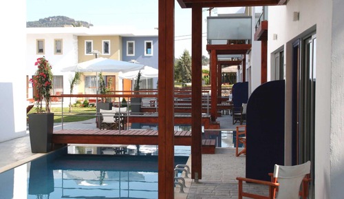 Superior Double Room, 1 Double Bed, Pool Access