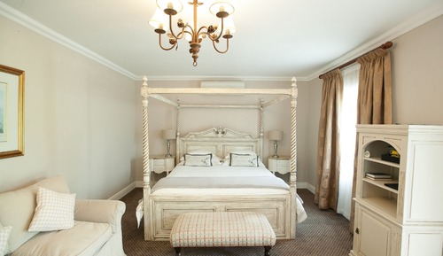 Family Room, 1 Bedroom