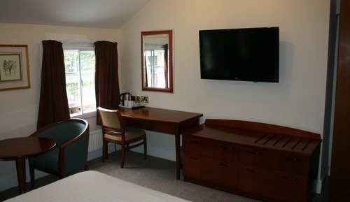 Suite, Ensuite