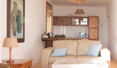 Apartment (Orca)