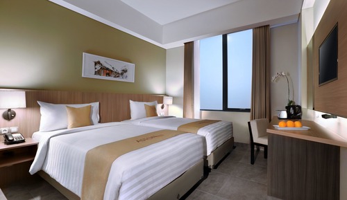 Superior Room with Pool View