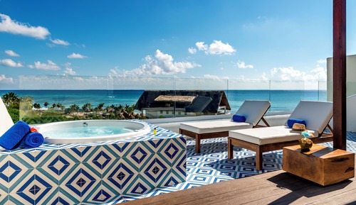 Junior Suite El Beso Rooftop Partial Ocean View