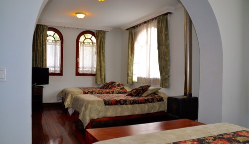 Superior Quadruple Room, Fireplace