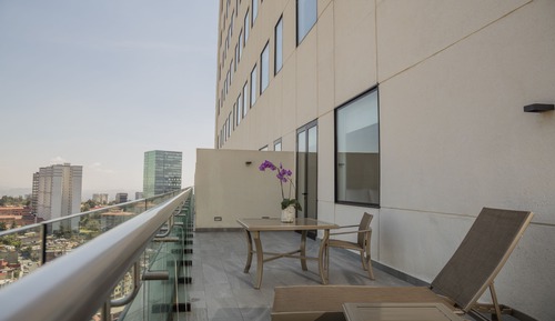 Studio, 1 King Bed with Sofa bed, Balcony