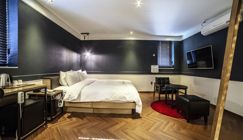 Deluxe Twin Room, 1 Bedroom (Styler, Mac morning set Included)