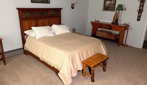 Comfort Queen Room