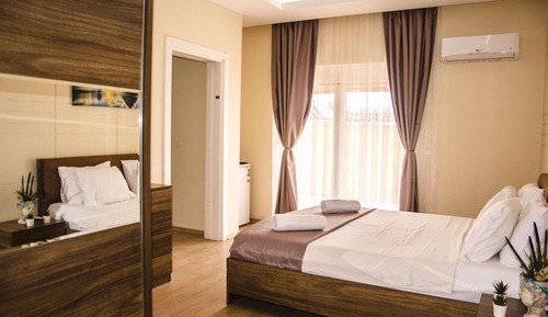 Comfort Penthouse, 1 Double Bed with Sofa bed, Terrace, Mountainside