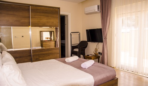 Basic Double Room, 1 Queen Bed, Terrace, Mountainside