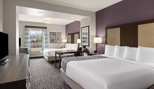 Premium Room, Multiple Beds, Non Smoking
