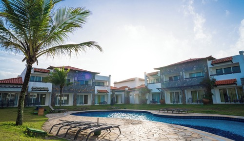 LUXO II - VISTA PISCINA OU PARCIAL MAR T