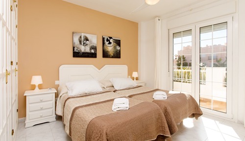 Deluxe Apartment, 1 Bedroom, Terrace, Pool View (Apartamento N6)