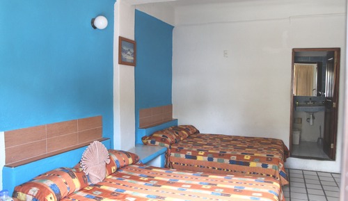 Standard Room, 2 Double Beds
