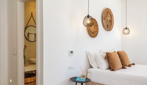 Junior Suite (street view)