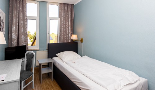 Economy Single Room
