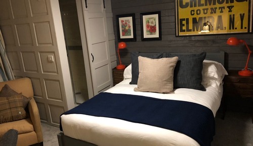 Comfort Double Room, Ensuite (Room 2)