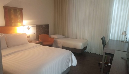 Room, Multiple Beds, Non Smoking