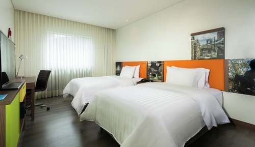 Room, 2 Single Beds, Refrigerator