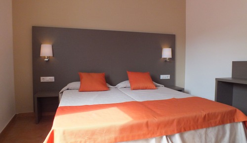 Economy Double or Twin Room