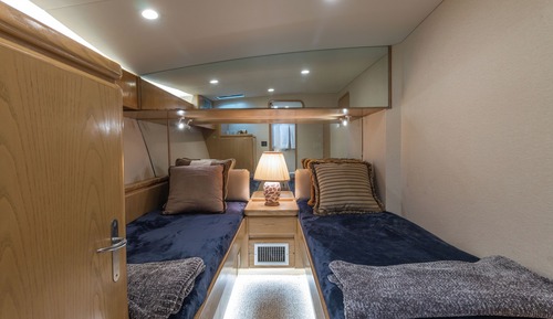 Luxury Suite