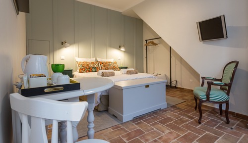 Design Studio, 1 Double Bed, Kitchenette, City View