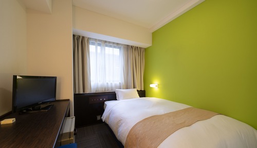 Standard Single Room, Smoking