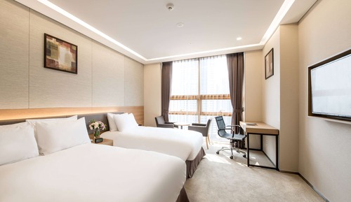 Premier Family Twin Room