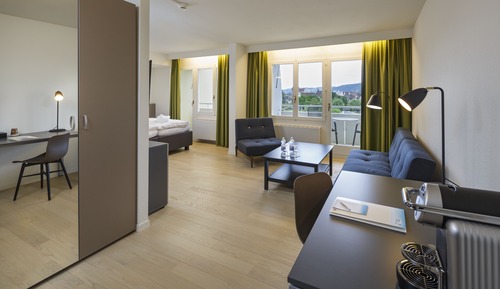 Junior Suite, Non-Smoking, Two Balconies