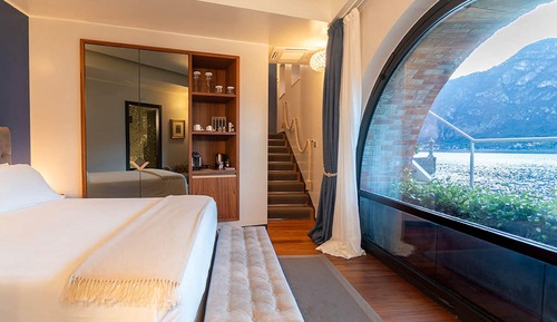 Junior Suite, Lake View, Annex Building (private garden Darsena)