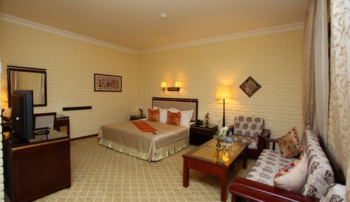 Executive Suite