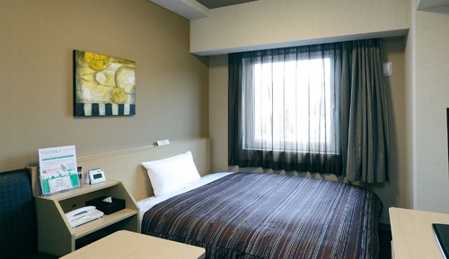 Standard Single Room, Smoking