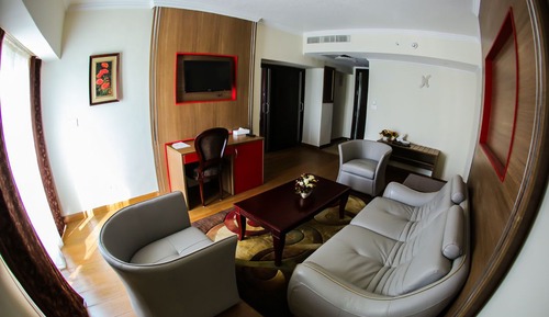 Junior Suite, 1 Bedroom, Garden View
