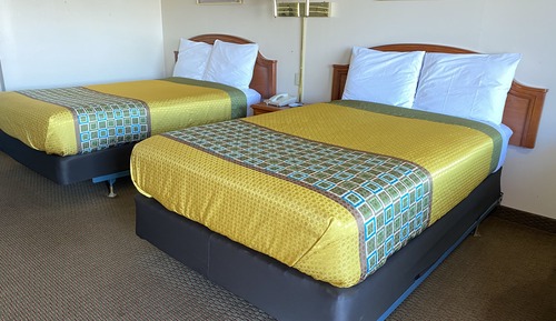 Standard Room, 2 Double Beds, Smoking