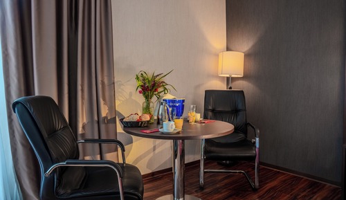 Studio Suite mit Balkon