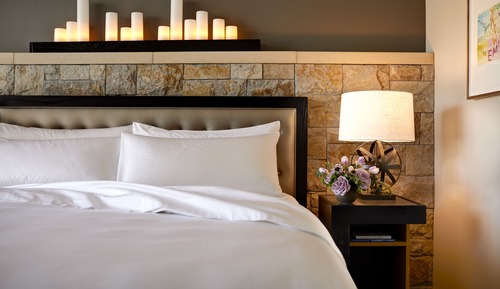 Deluxe Room, 1 King Bed, Balcony