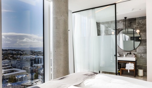 Panoramic Corner Suite